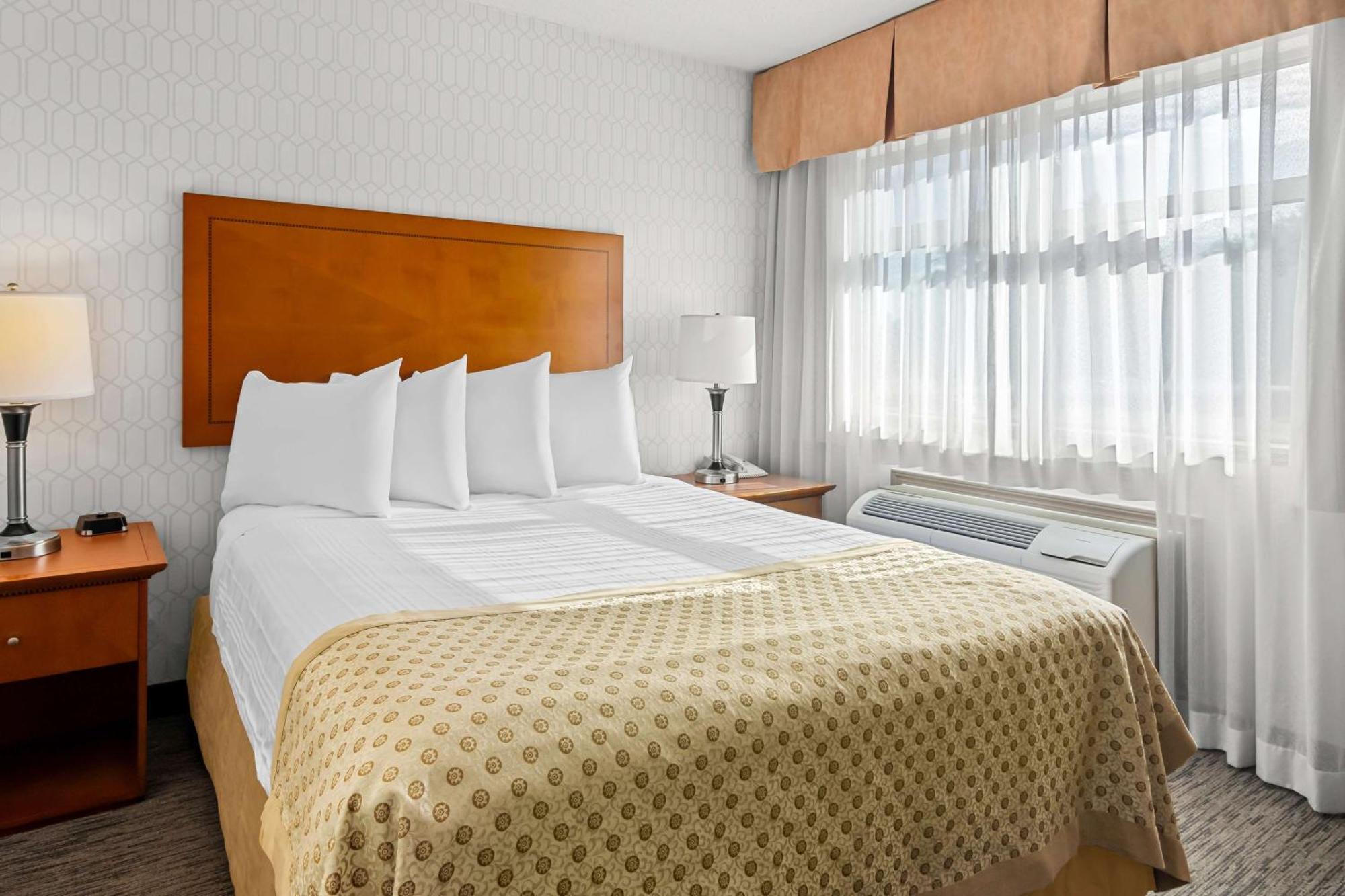 Best Western Plus Langley Inn Kültér fotó