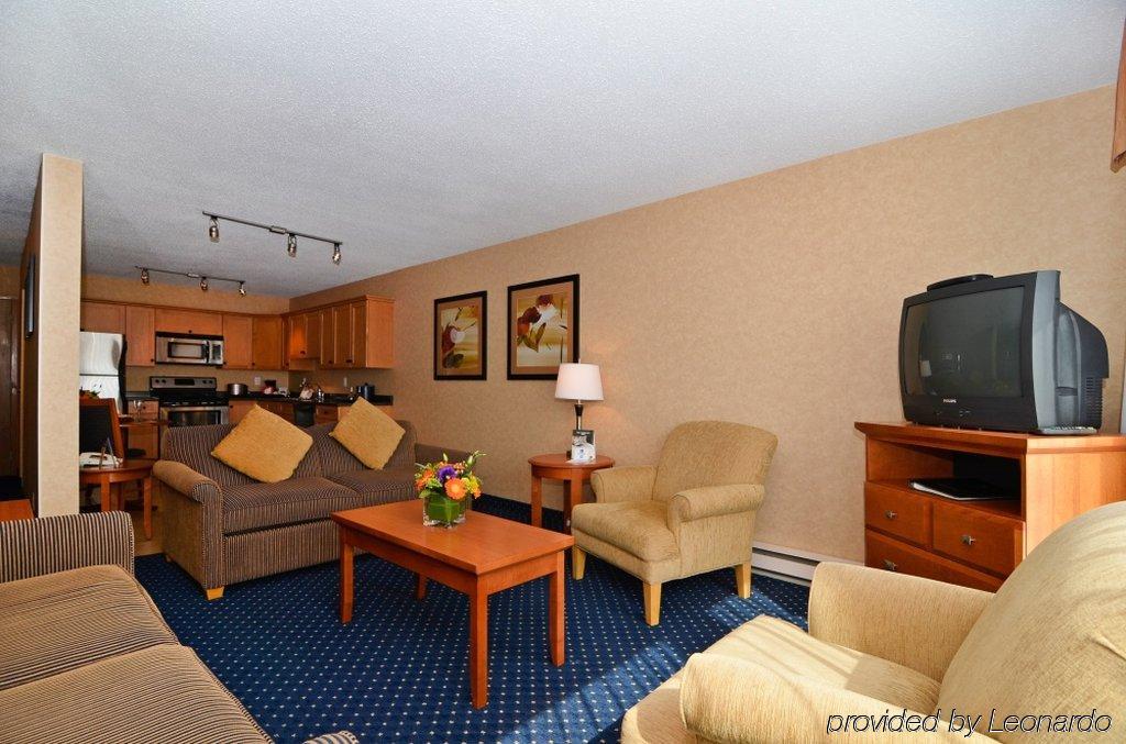 Best Western Plus Langley Inn Szoba fotó